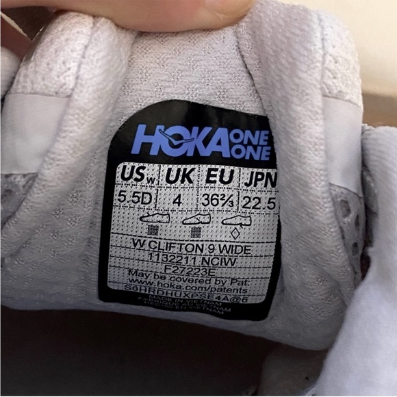 Hoka Women’s Clifton 9 Nimbus Cloud Ice Water - Picture 4 of 5